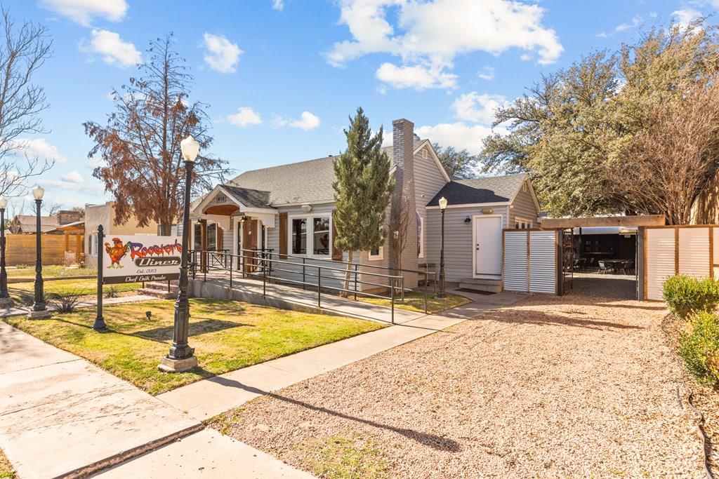 615 N Sam Houston Ave Property Photo 1