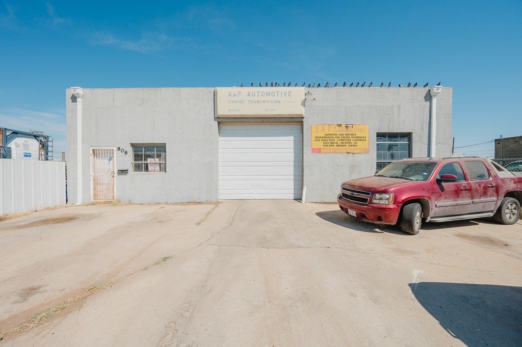 808 N Muskingum Ave Property Photo 6