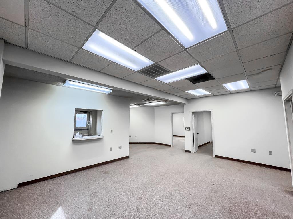 712 Holland Avenue Property Photo 2