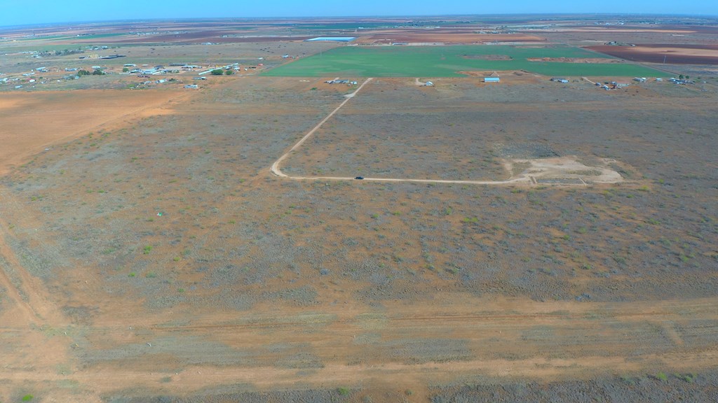 0000 N County Rd 1040 Property Photo 10