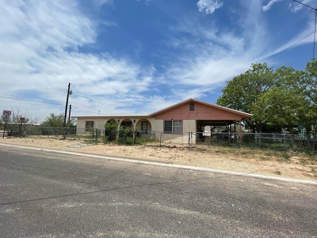 806 S Nelson St Property Photo 1