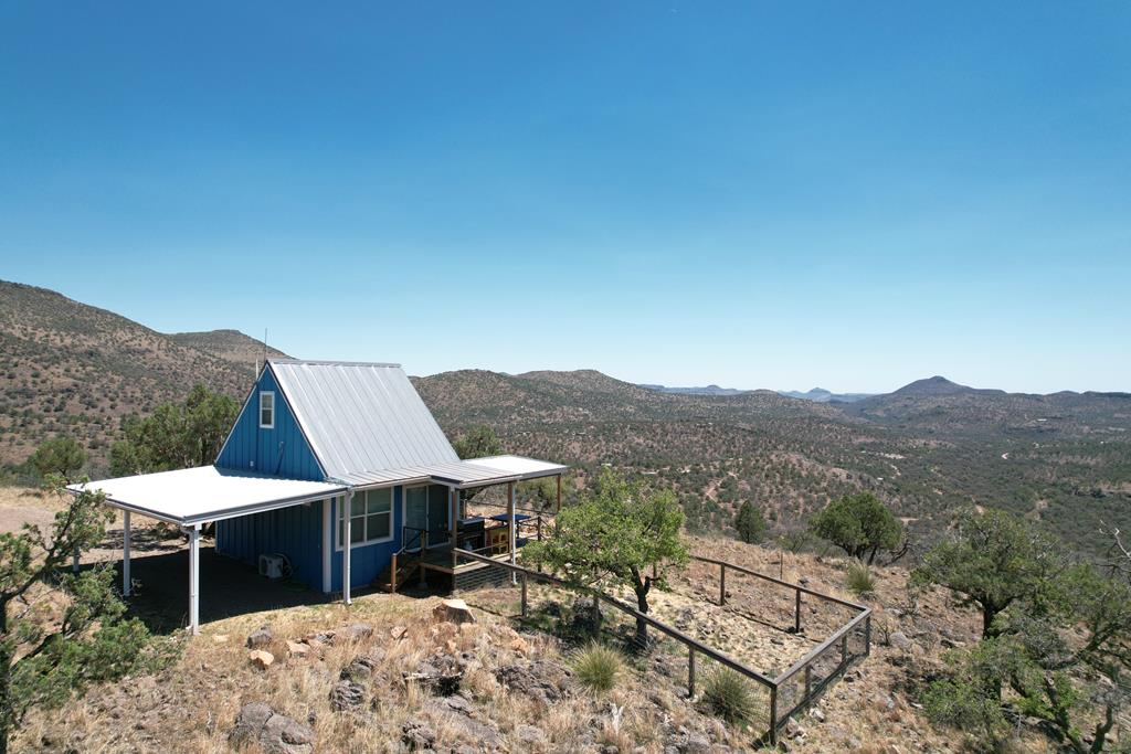 104 Low Meadow Point Property Photo 6