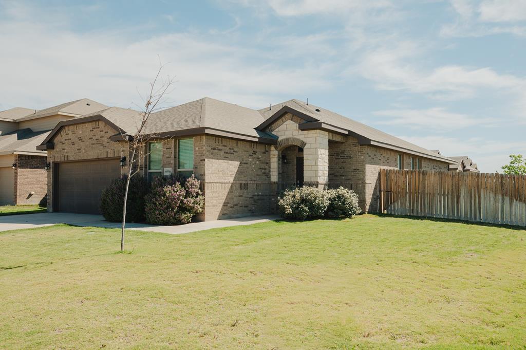 6906 Cornerstone Property Photo