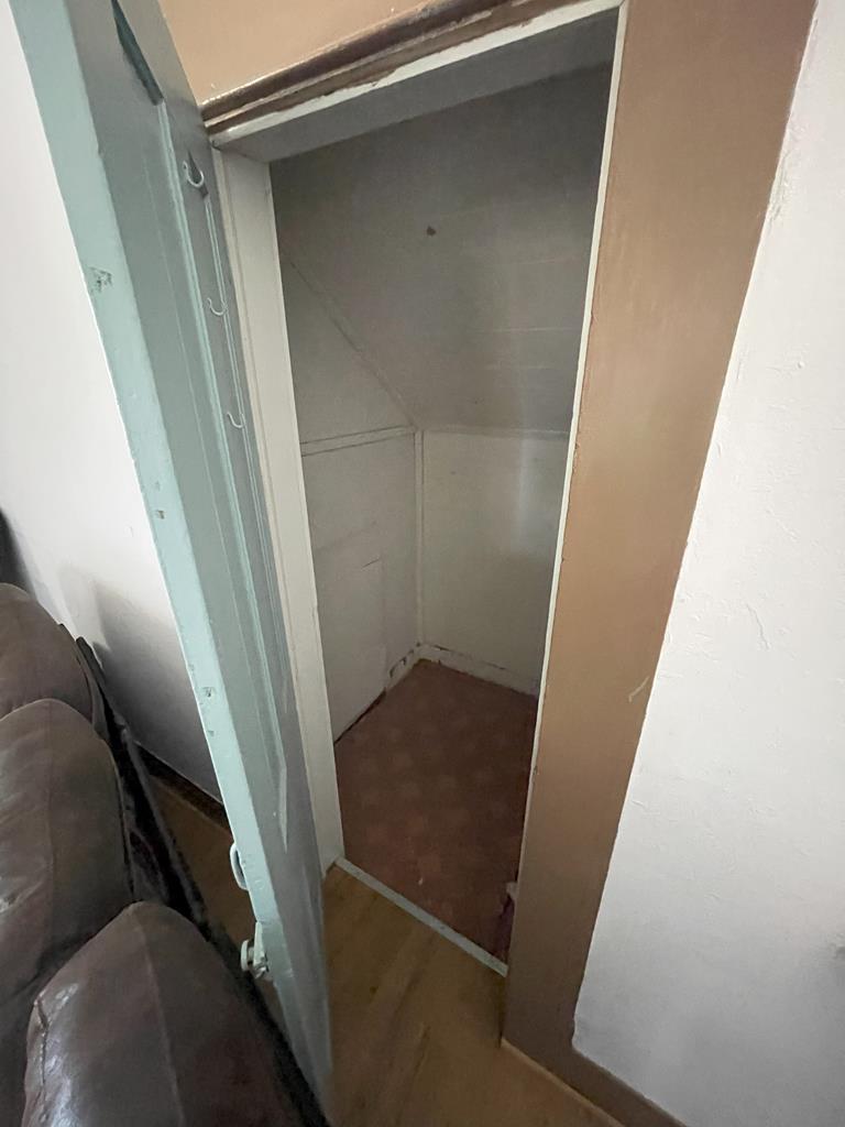 805 E Holland Avenue Property Photo 27