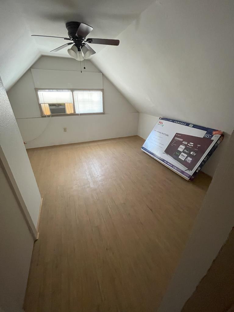 805 E Holland Avenue Property Photo 28