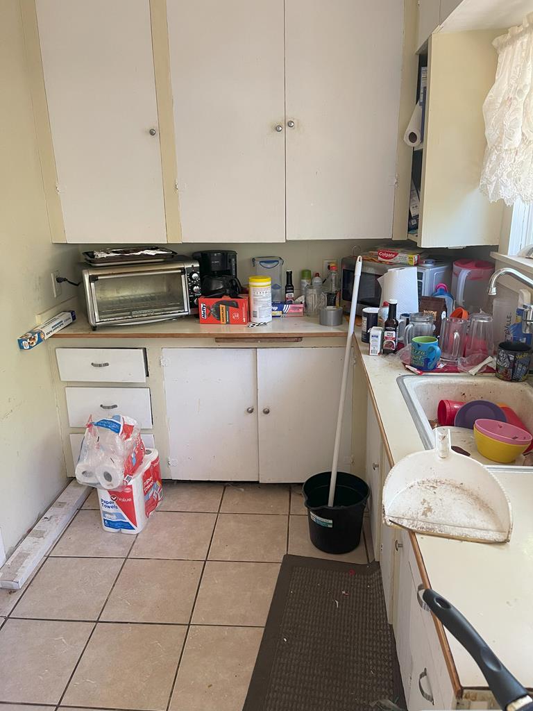 805 E Holland Avenue Property Photo 29