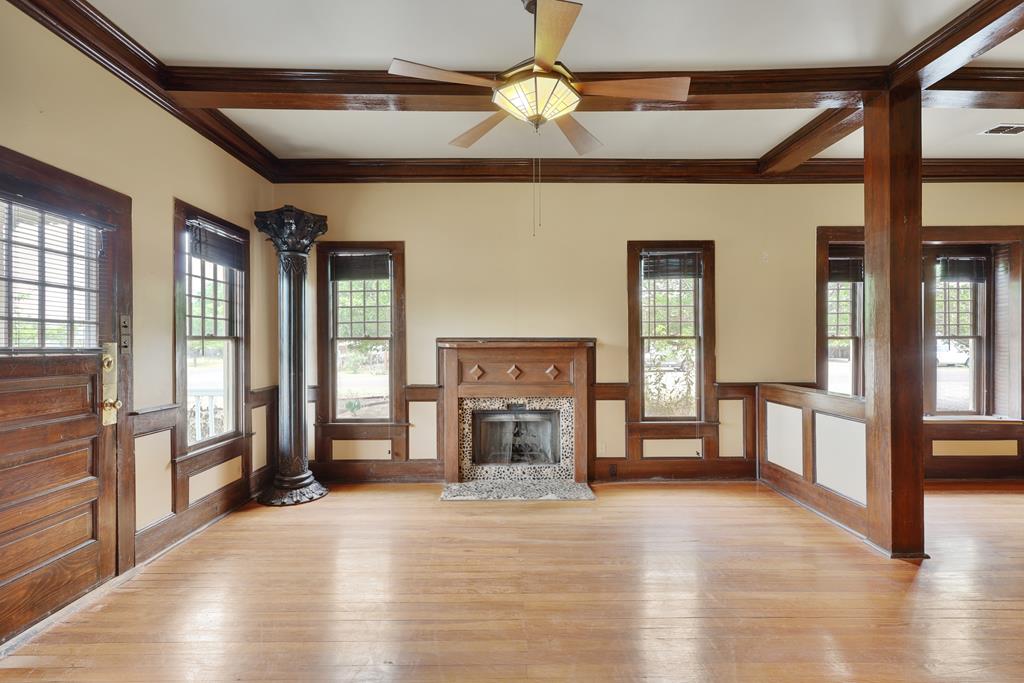 1101 N 14th St Property Photo 6