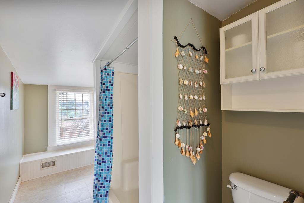 1101 N 14th St Property Photo 25