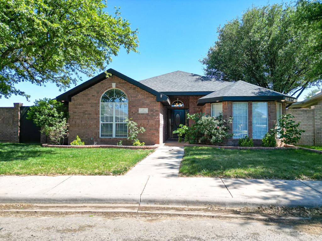 10 Lafayette Place Property Photo