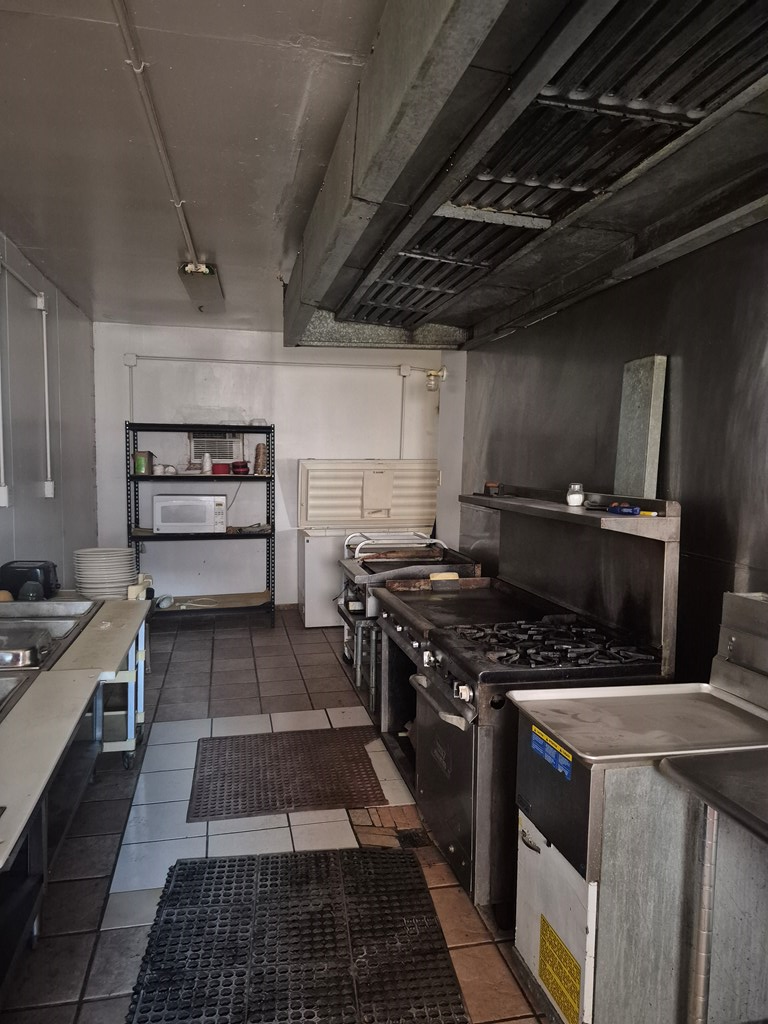 403 E Broadway St # 1 Property Photo 11