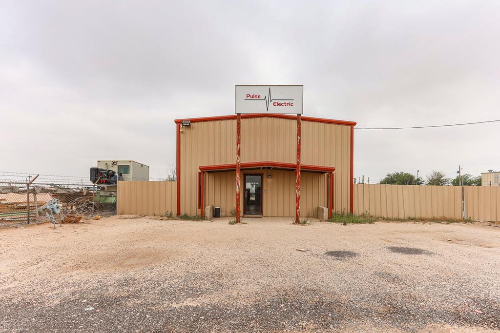 12001 W County Rd 129