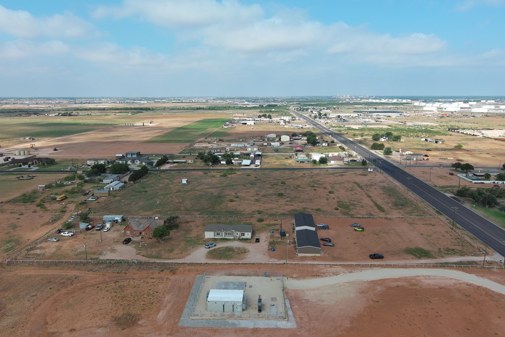 5108 Fm 307 Property Photo 15