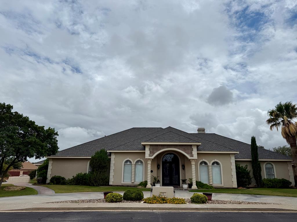 5 Muirfield Dr Property Photo