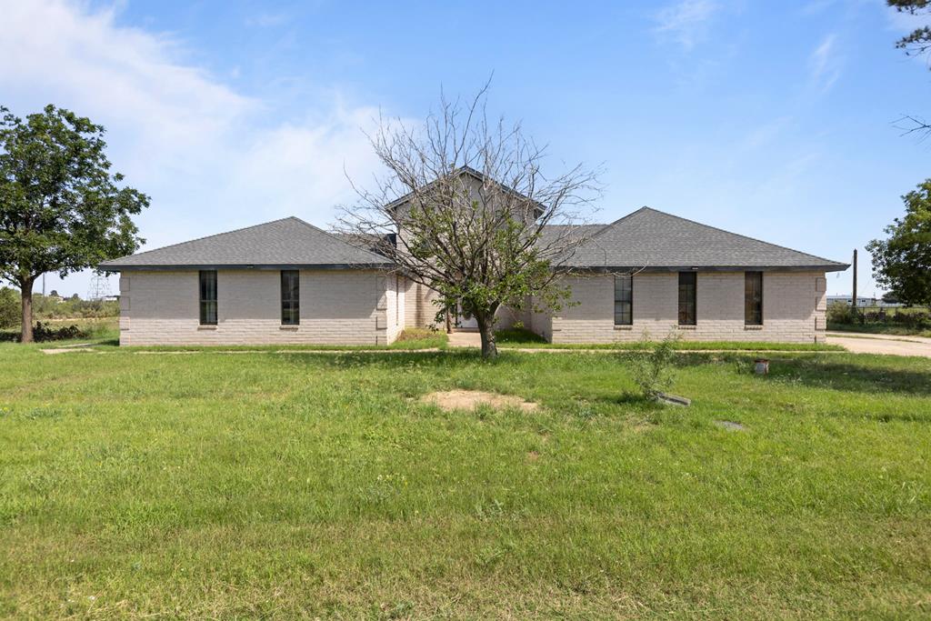 11112 W Hacienda Dr Property Photo 1