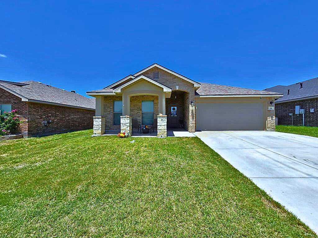 14 Iron Wood Court Property Photo 1