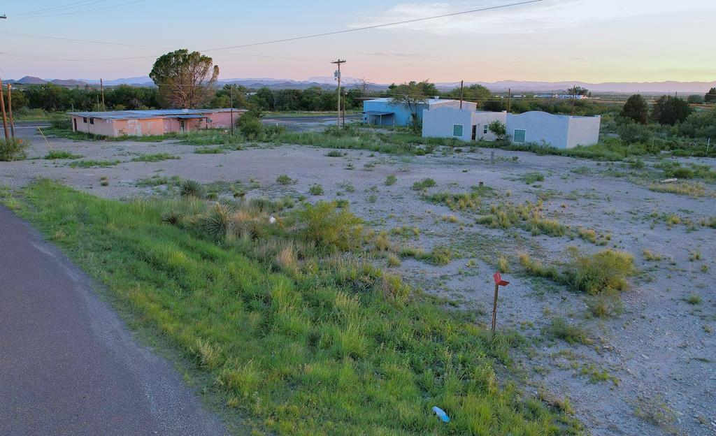 500 W Hwy 90 Property Photo 1