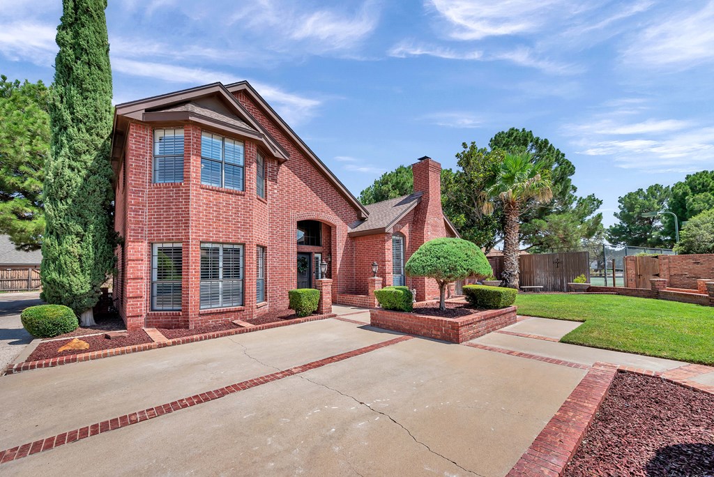 1801 Devonshire Court Property Photo 4