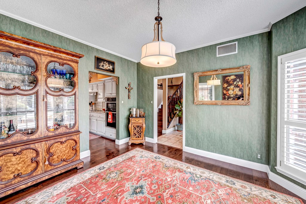 1801 Devonshire Court Property Photo 17