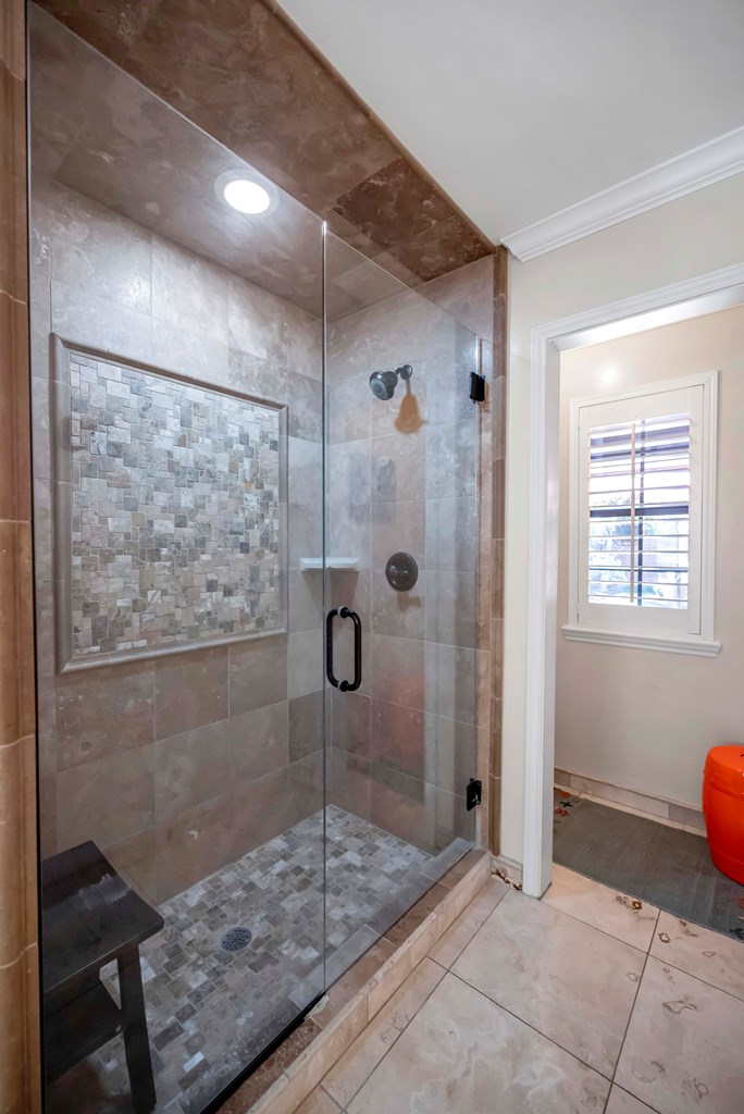 1801 Devonshire Court Property Photo 42