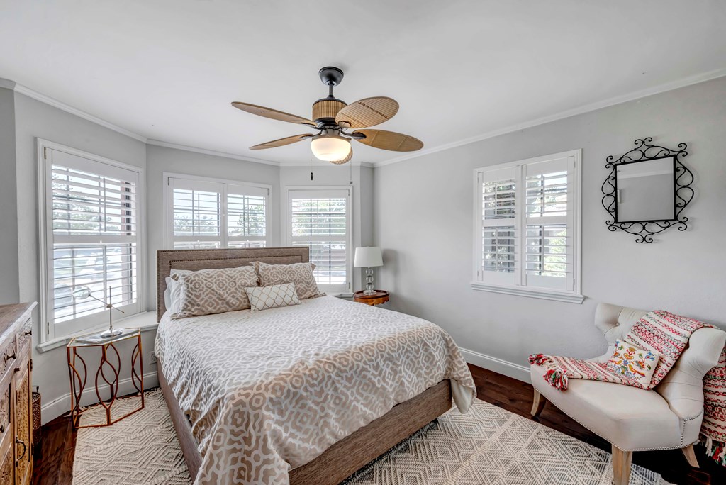 1801 Devonshire Court Property Photo 47