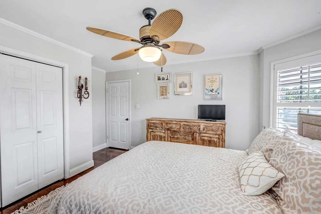 1801 Devonshire Court Property Photo 49