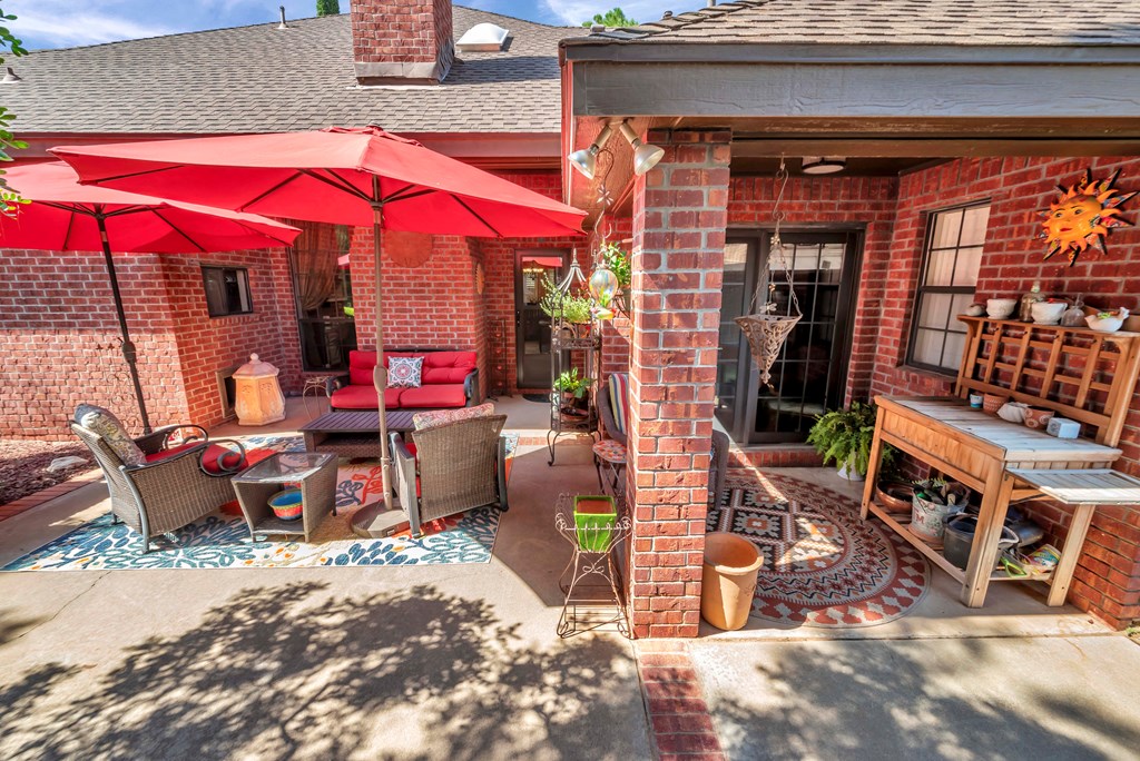 1801 Devonshire Court Property Photo 65