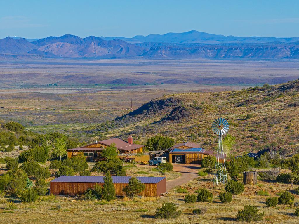 107 High Lonesome Property Photo 1