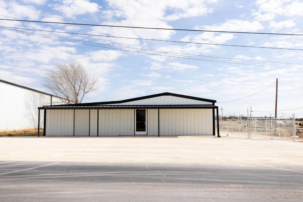 207 S Rex Property Photo 1