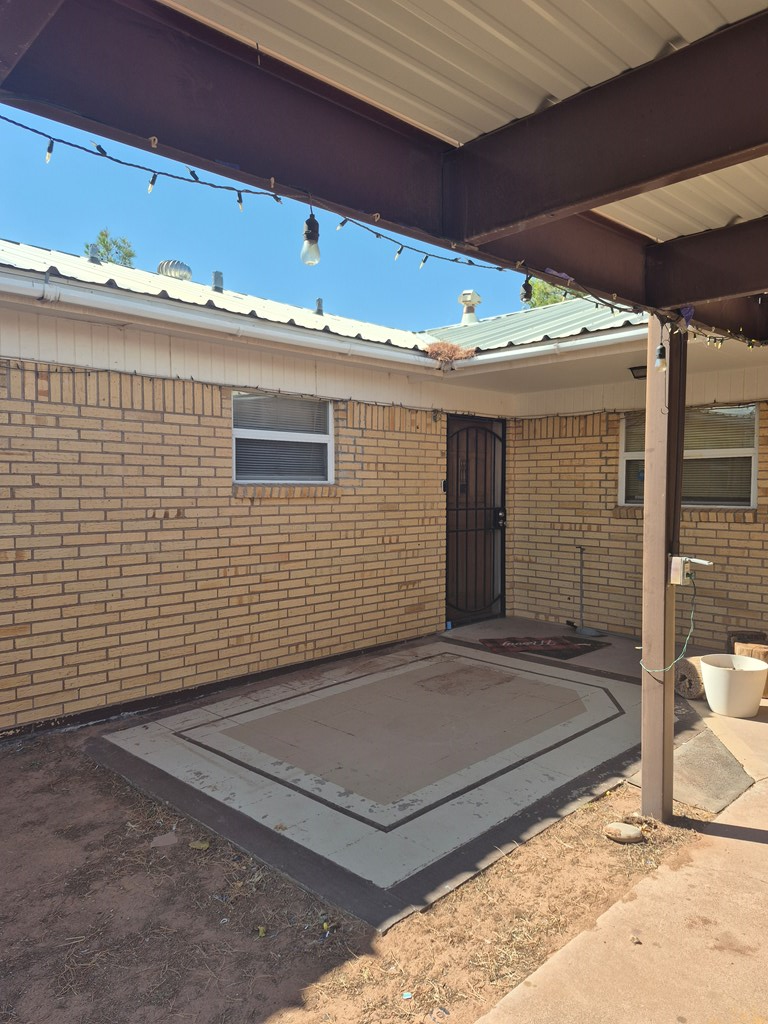 1003 Austin Property Photo 3