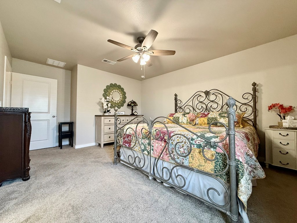 1327 Lantana Ct Property Photo 19