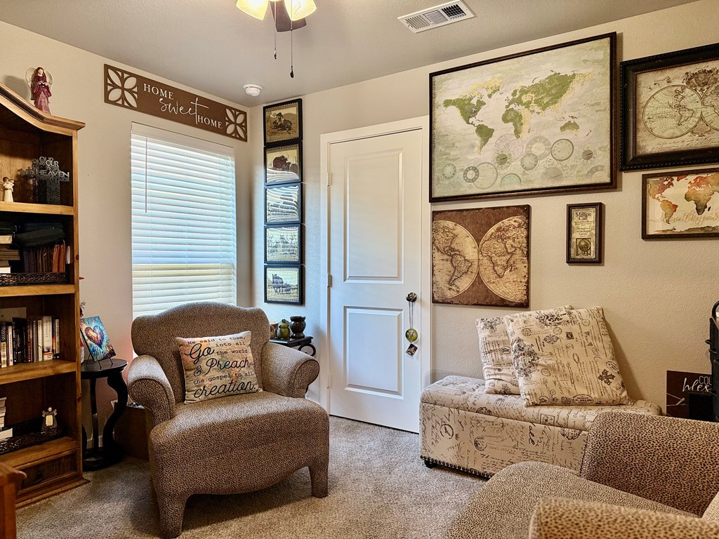 1327 Lantana Ct Property Photo 23