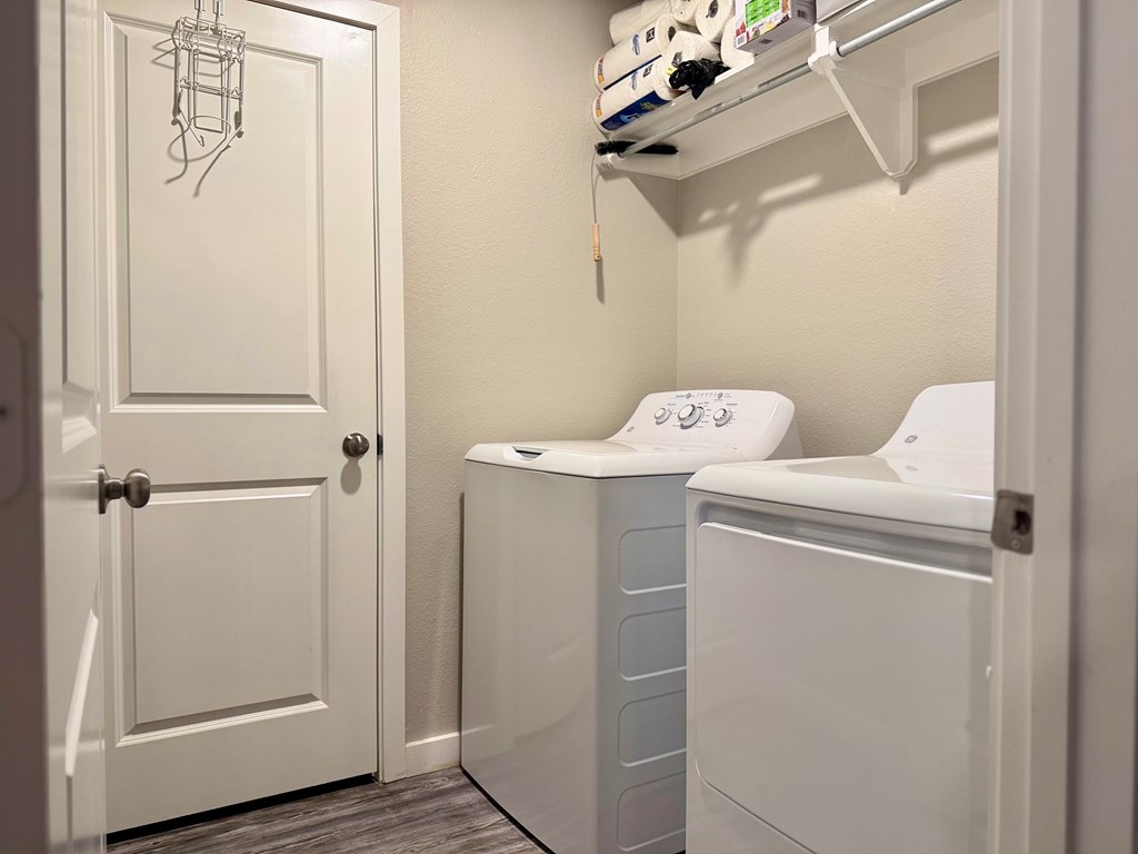 1327 Lantana Ct Property Photo 32