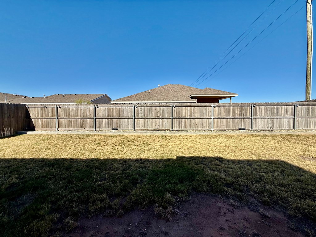 1327 Lantana Ct Property Photo 38