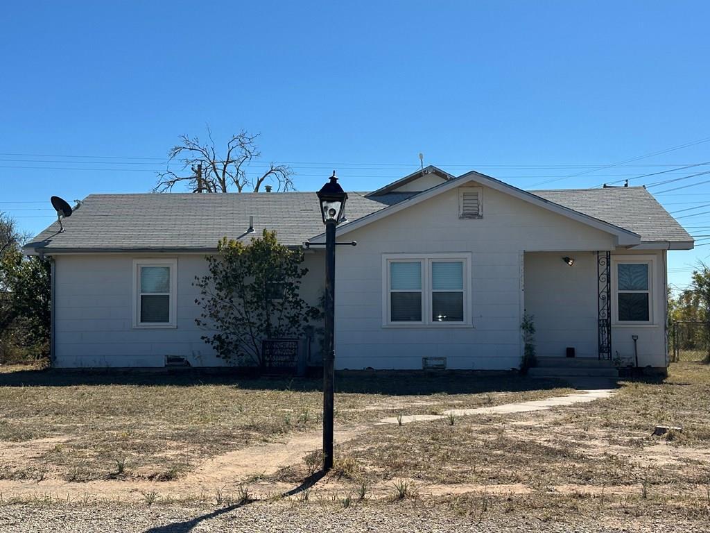 1600 Crenshaw Property Photo 1