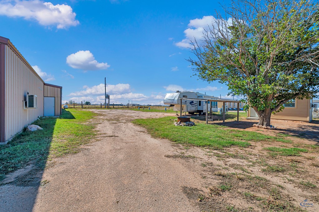 9130 E Goldenrod Dr Property Photo 41