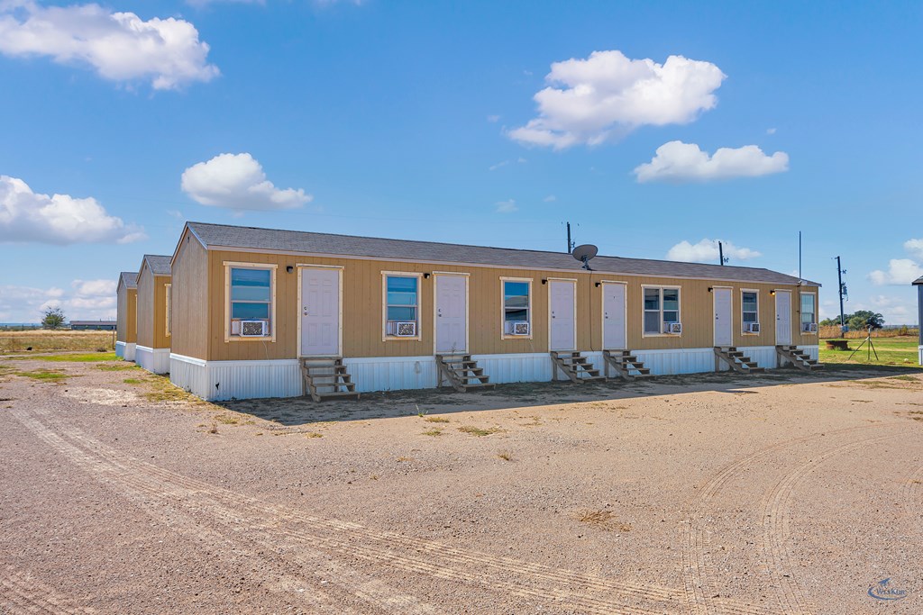 9130 E Goldenrod Dr Property Photo 46