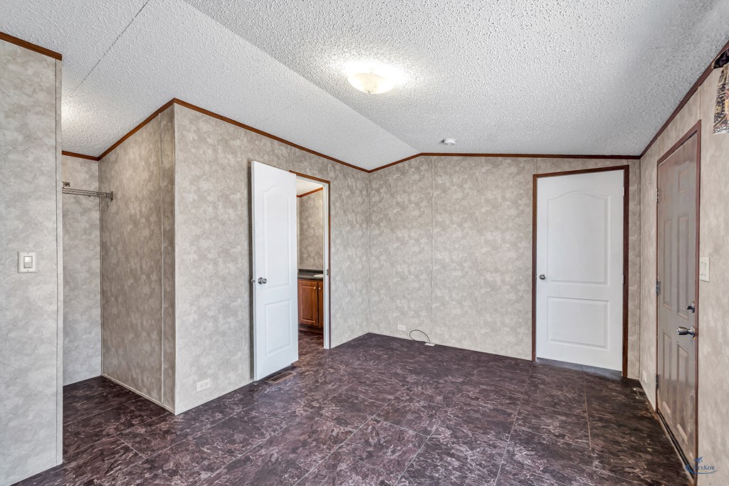 9130 E Goldenrod Dr Property Photo 60