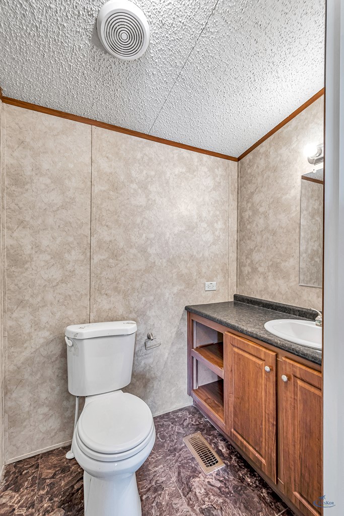 9130 E Goldenrod Dr Property Photo 63