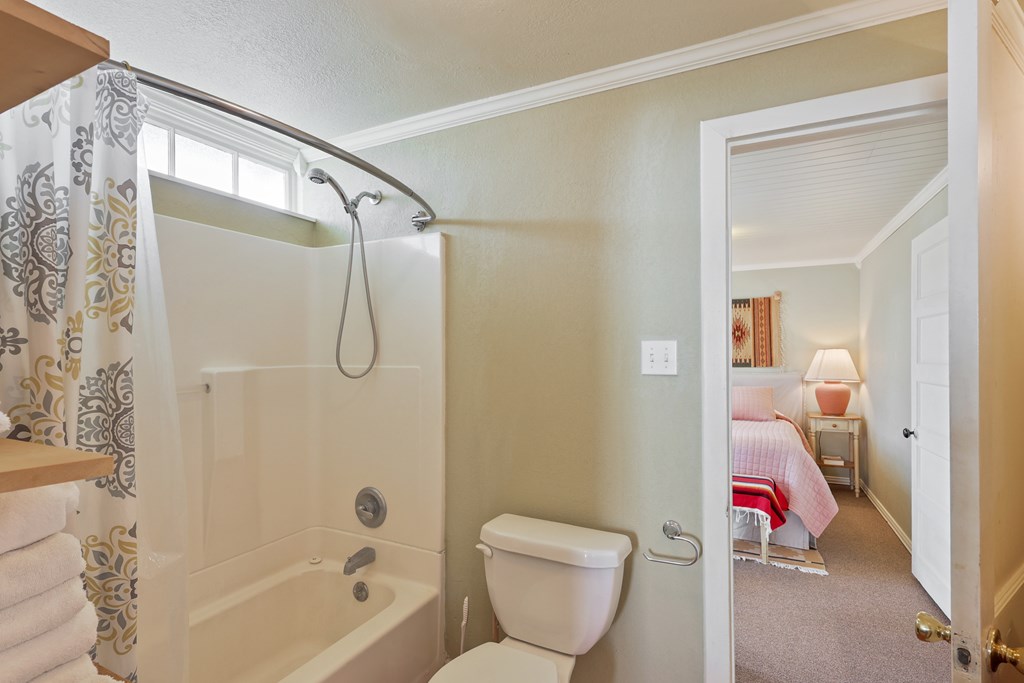 308 Webster Property Photo 12
