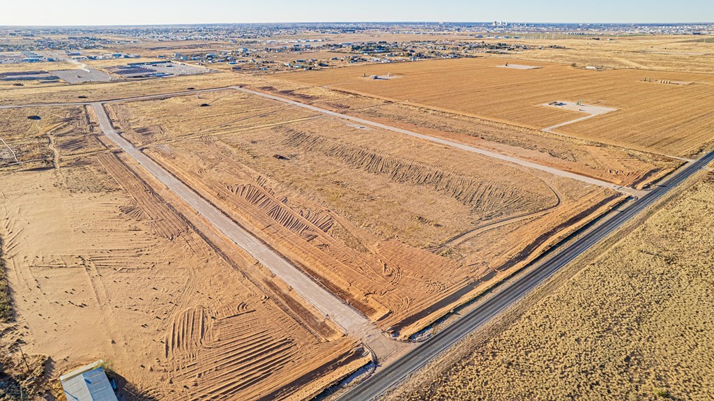 0000 Fm 1213 Property Photo 4