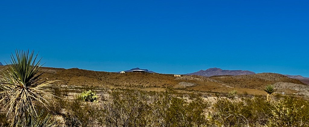 5001 Marathon Property Photo 3