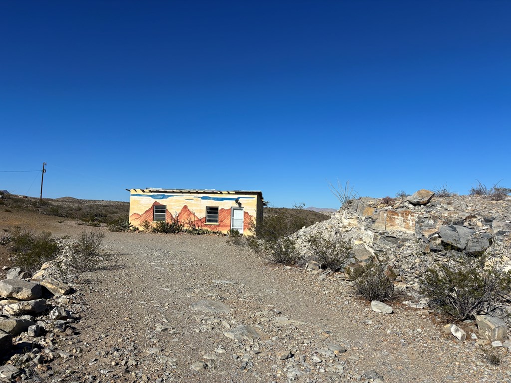 5001 Marathon Property Photo 6
