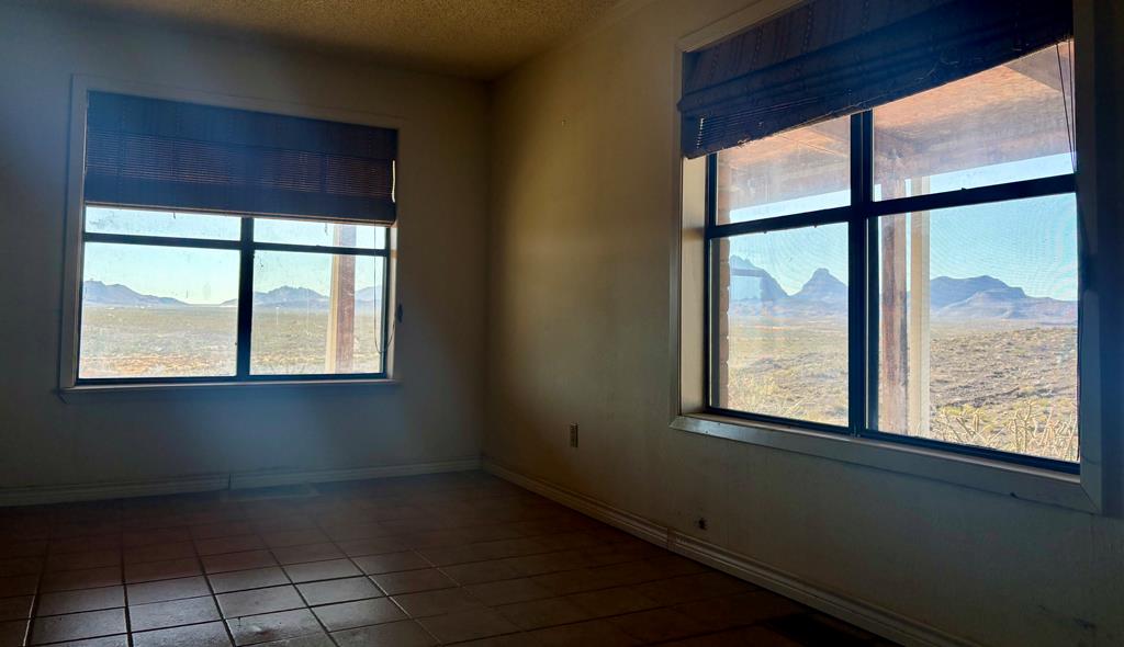 5001 Marathon Property Photo 45