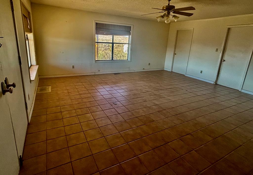 5001 Marathon Property Photo 49