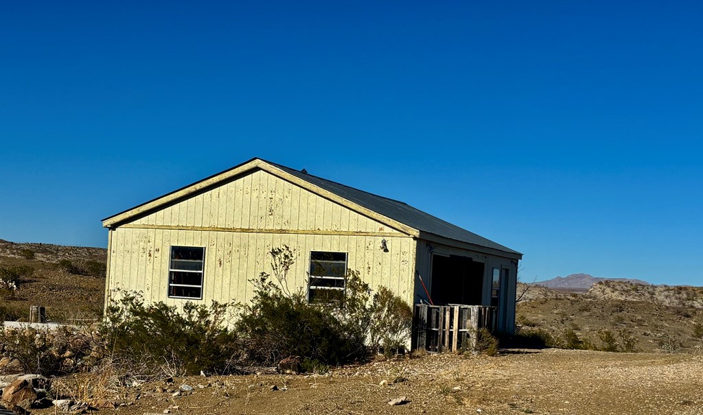 5001 Marathon Property Photo 54