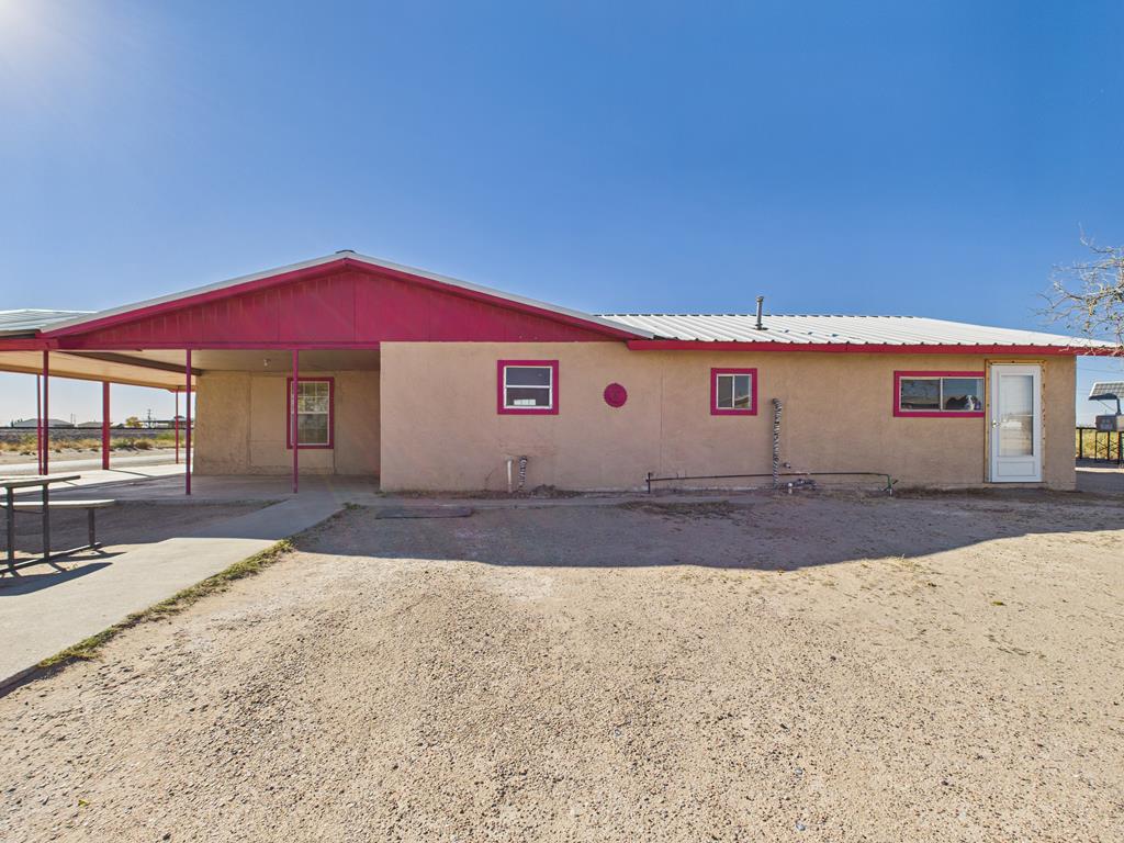 101 Putnam Property Photo 1