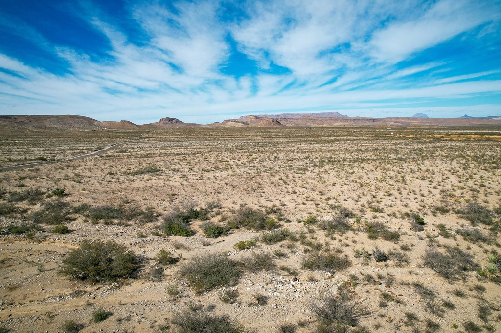 907 Terlingua Ranch Rd Property Photo 5