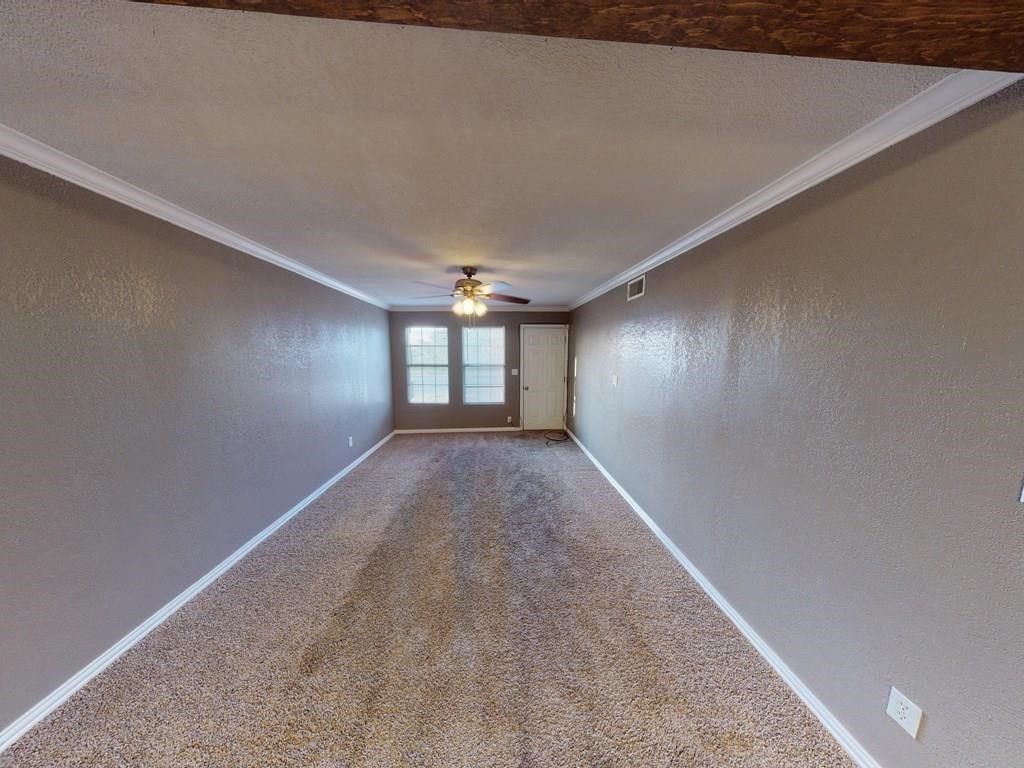 200 Sw Ave E Property Photo 2