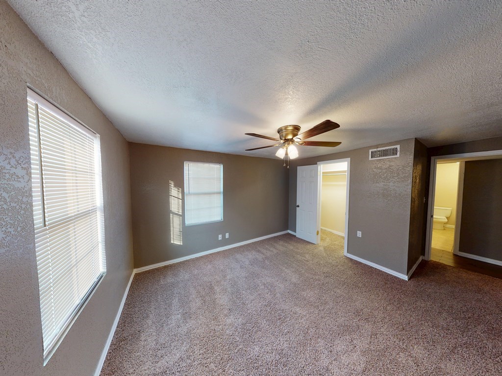 200 Sw Ave E Property Photo 11