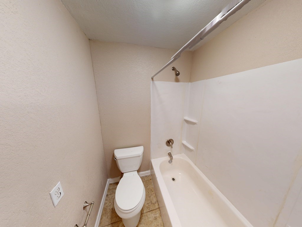 200 Sw Ave E Property Photo 12